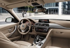 Innenausstattung mit Bordcomputer eines BMW Innenausstattung mit Bordcomputer eines BMW